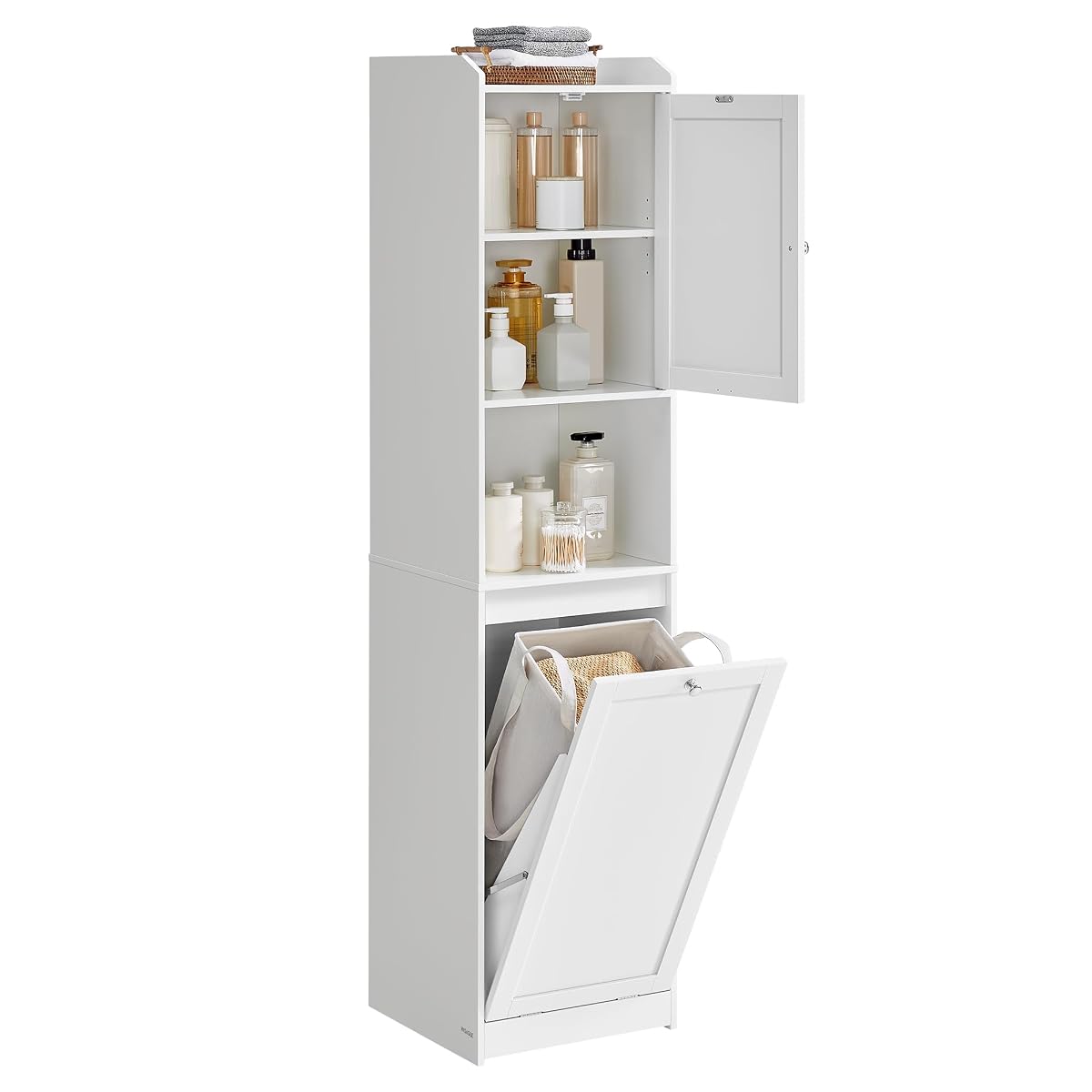 Armoire haute de salle de bain avec rangement fermé et panier à linge amovible dans une pièce claire